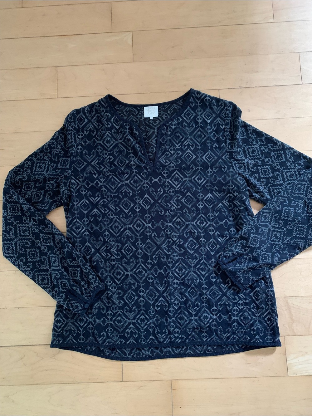 🇫🇷 Navy Patterned Long-Sleeve Tee - Picture 6 of 7